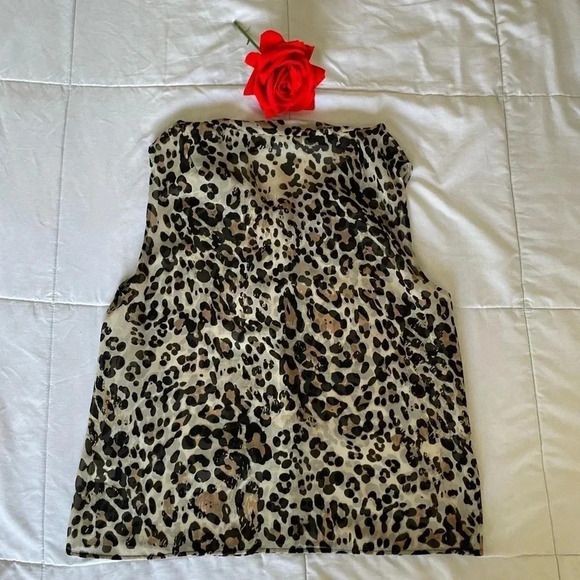 L’AGENCE sheer leopard blouse - Picture 3 of 6